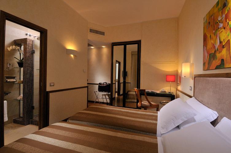 Our rooms Hotel Piccadilly, has 93 beds and 55 rooms