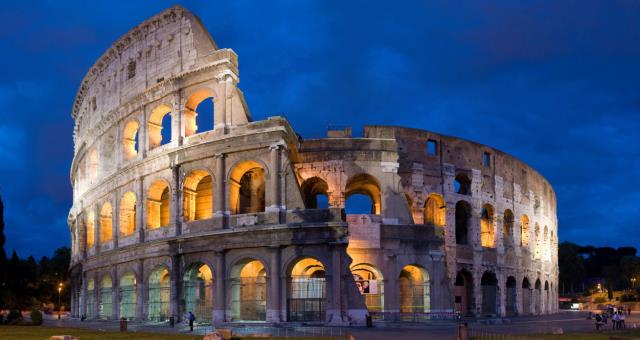 Il Colosseo è uno dei monumenti più famosi del mondo. Si trova a pochi minuti a piedi dall'Hotel Piccadilly!