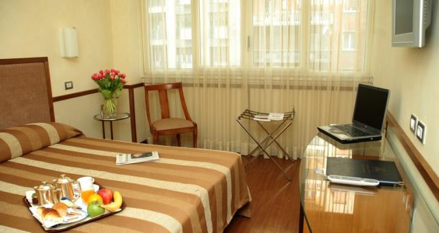 Comfort double room 3 stars hotel in Rome