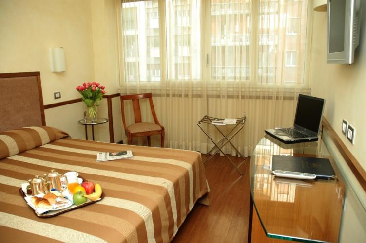 Comfort double room 3 stars hotel in Rome Comfort double room 3 stars hotel in Rome