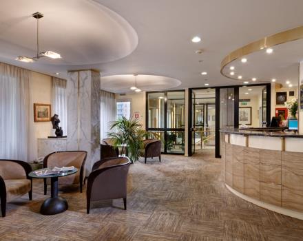 The lobby of the Best Western Hotel Piccadilly, where you can ask the reception, relax with a newspaper or surf on line thanks to the internet point!