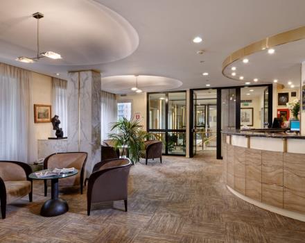 Лобби Best Western Hotel Piccadilly, где вы можете задать прием, почитать газету или серфинга на линии благодаря Интернет!