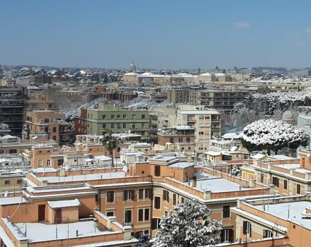 Rome snow-photos from the breakfast room of the Hotel Piccadilly